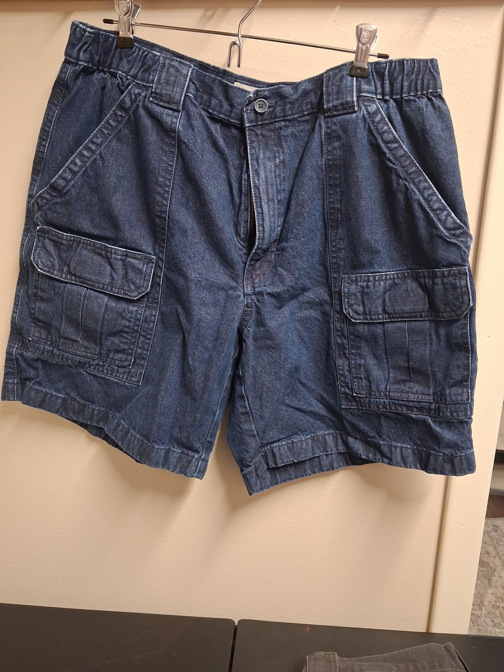 Savane Men's Dark Blue Cargo Denim Shorts